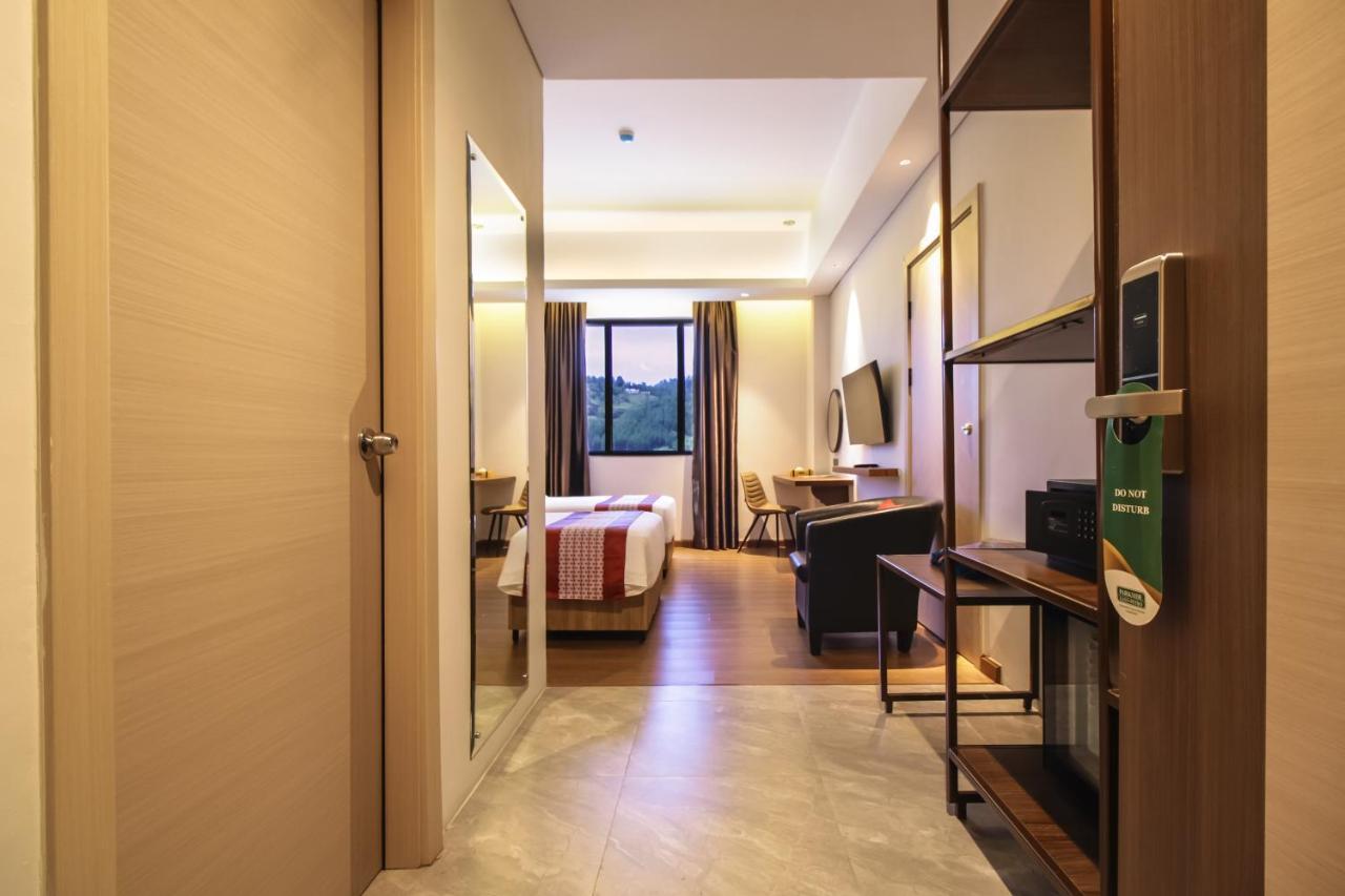 Parkside Gayo Petro Hotel Takengon Exterior foto
